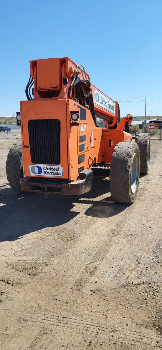 2016 SKYTRAK 6042 Forklift