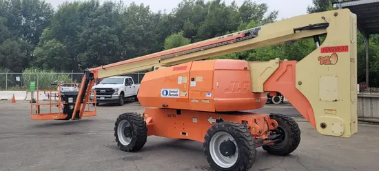 2016 JLG 800AJ Articulating Boom Lift
