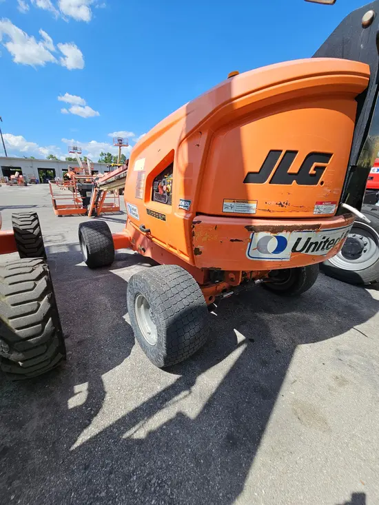 2017 JLG 460SJ Boom Lift