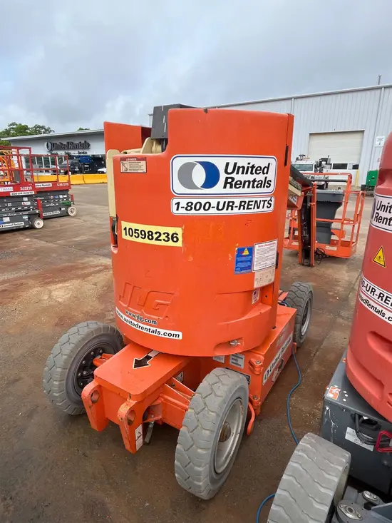 2017 JLG E300AJP Articulating Boom Lift