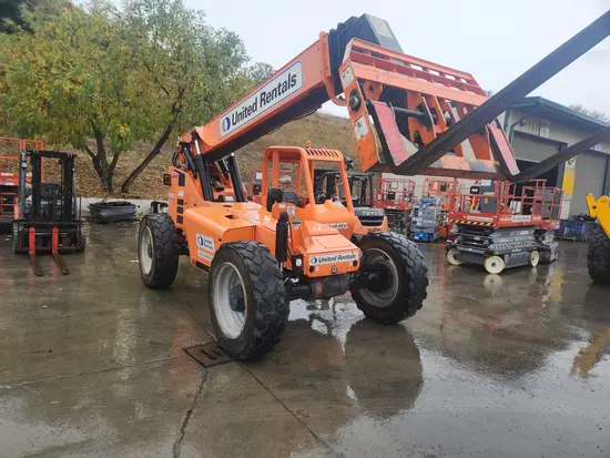 2017 JLG 8042 S Forklift