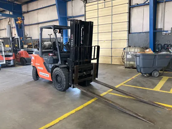 2016 JLG E450AJ Articulating Boom Lift