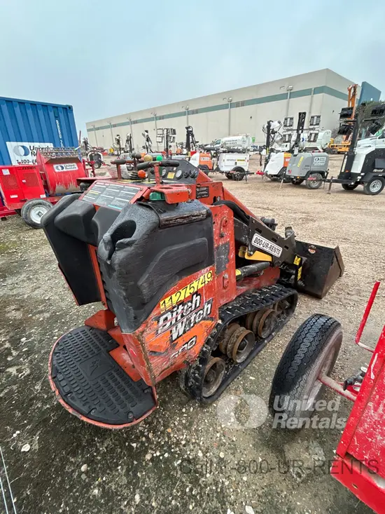 2021 Ditch Witch SK600 Track Loader