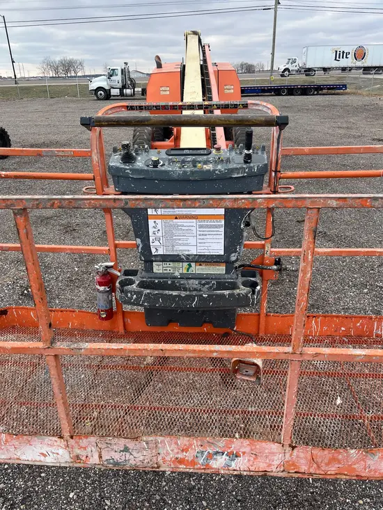 2016 JLG 800S Boom Lift