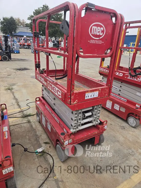 2017 MEC 1330SE Scissor Lift