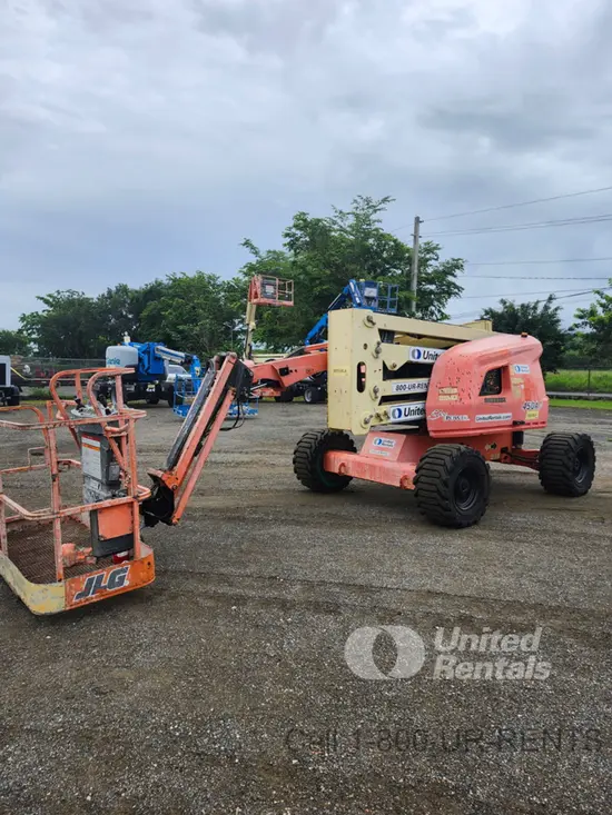 2017 JLG 450AJ Articulating Boom Lift