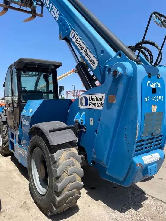 2018 Genie GTH-1256 Forklift