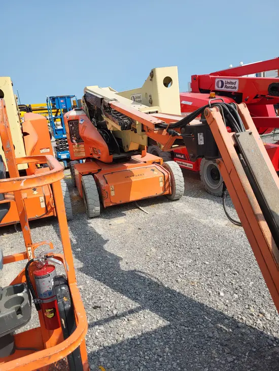 2015 JLG E400AJPN Articulating Boom Lift