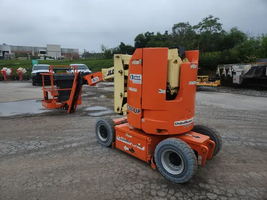 2018 JLG E300AJP Articulating Boom Lift