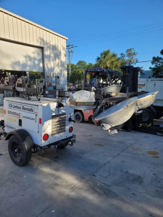 2018 Magnum Pro MLT3060 Portable Light Tower