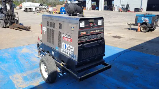 2019 Lincoln Electric VANTAGE 549 Welder