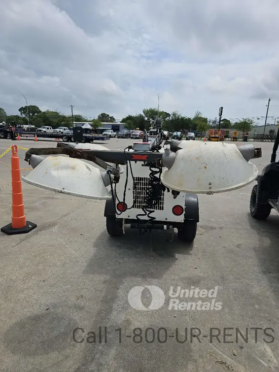 2018 Magnum Pro MLT3060 Portable Light Tower