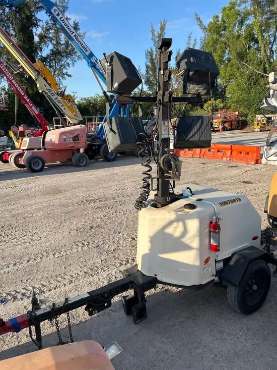 2017 Terex RL4 Portable Light Tower
