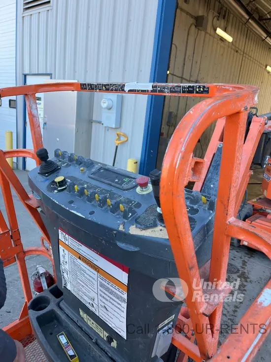 2016 JLG E300AJP Articulating Boom Lift