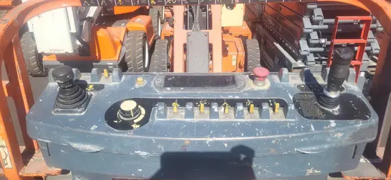 2015 JLG E400AJPN Articulating Boom Lift