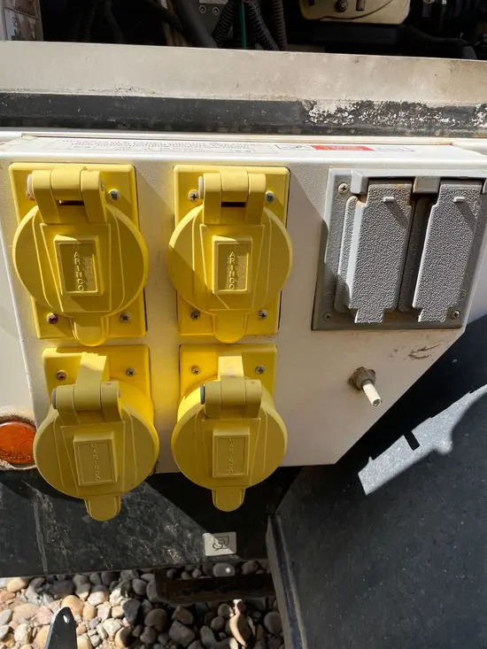 2019 Generac MLT4200IVF4 Portable Light Tower