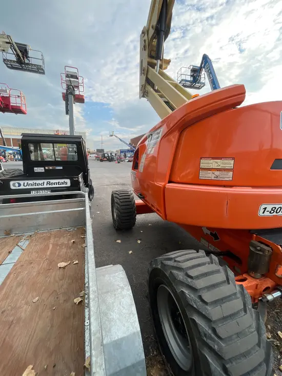 2017 JLG 450AJ Articulating Boom Lift