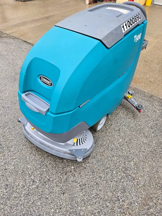 2019 Tennant T500 Scrubber