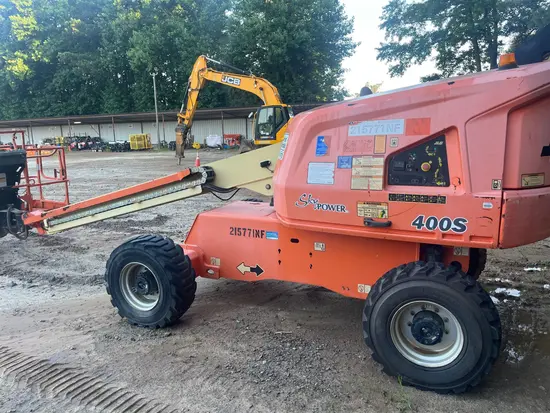 2016 JLG 400S Boom Lift