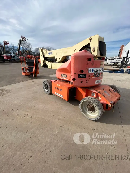 2015 JLG E400AJPN Articulating Boom Lift