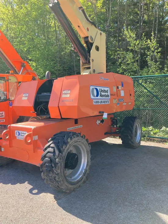 2017 JLG 800S Boom Lift