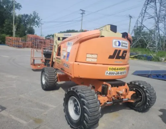 2017 JLG 450AJ Articulating Boom Lift