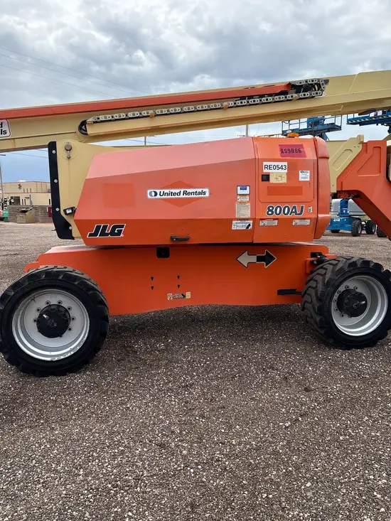 2016 JLG 800AJ Articulating Boom Lift