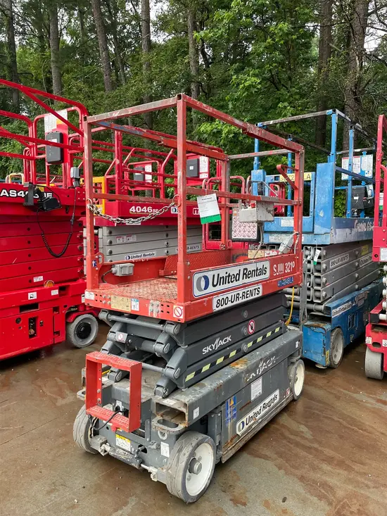 2017 Skyjack SJIII3219 Scissor Lift