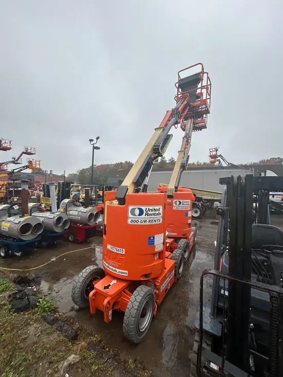 2018 JLG E300AJP Articulating Boom Lift