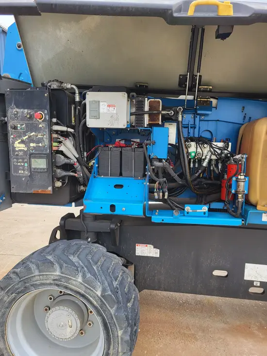 2017 Genie S-85 Boom Lift