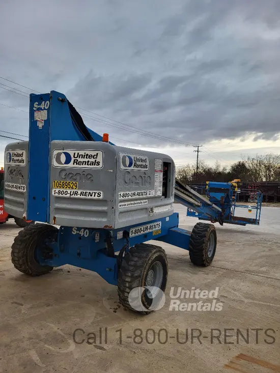 2017 Genie S-40 Boom Lift