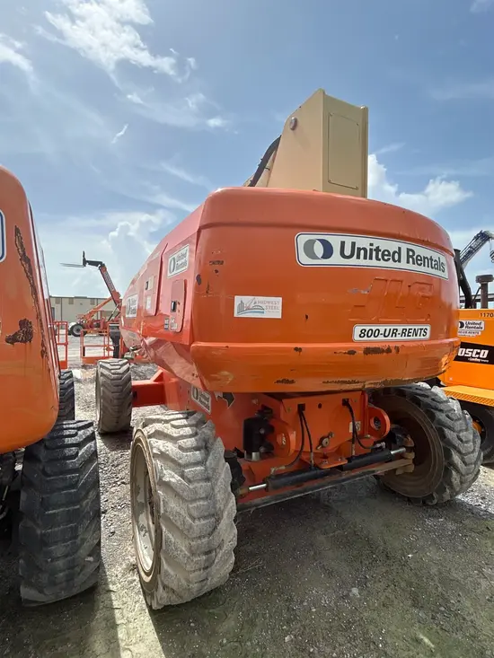 2017 JLG 860SJ Boom Lift