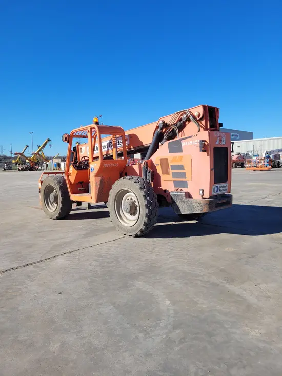 2016 SKYTRAK 8042 Forklift