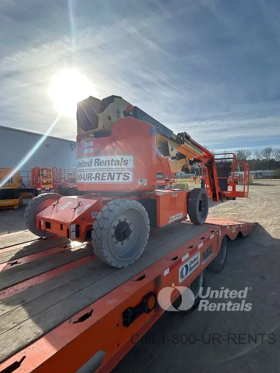 2017 JLG E450AJ Articulating Boom Lift