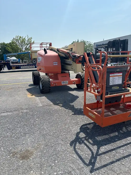 2017 JLG 450AJ Articulating Boom Lift