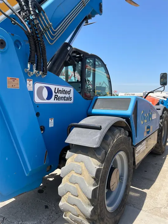 2018 Genie GTH-1256 Forklift