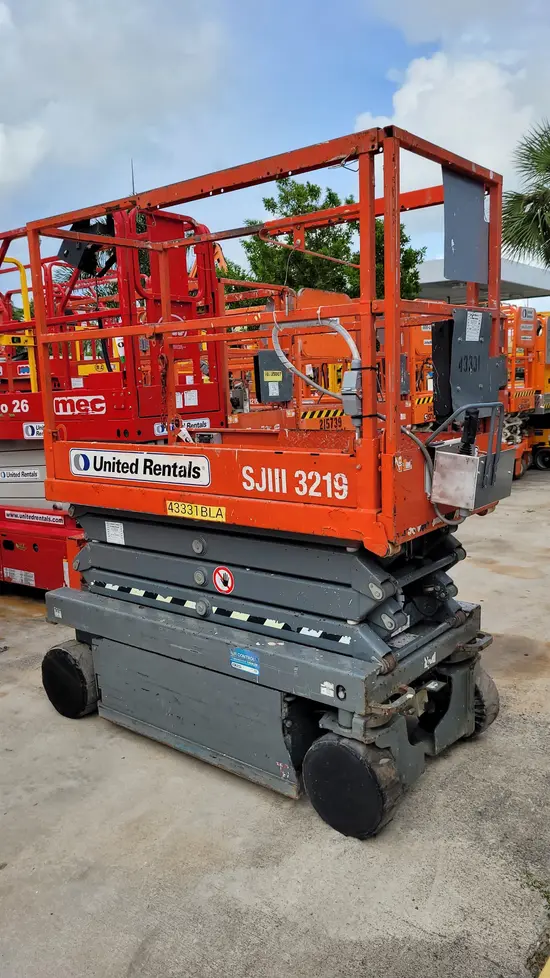 2017 Skyjack SJIII3219 Scissor Lift