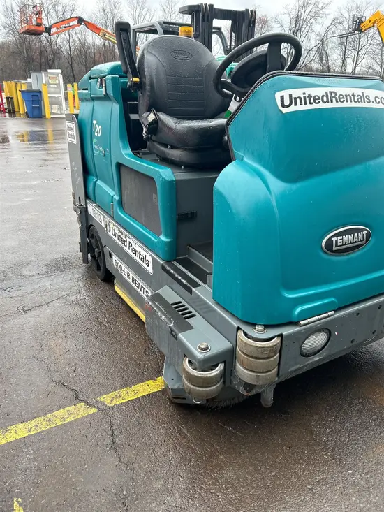 2019 Tennant T-20 Scrubber
