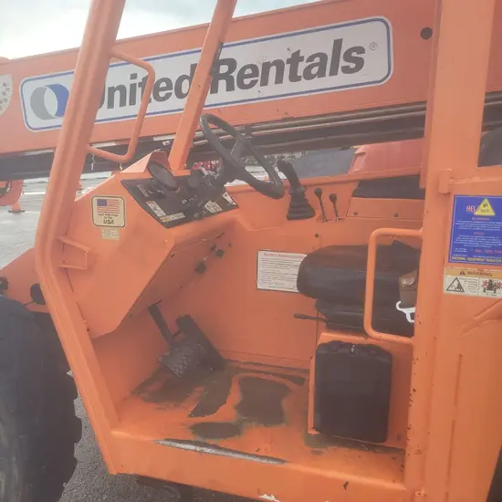 2016 SKYTRAK 6042 Forklift