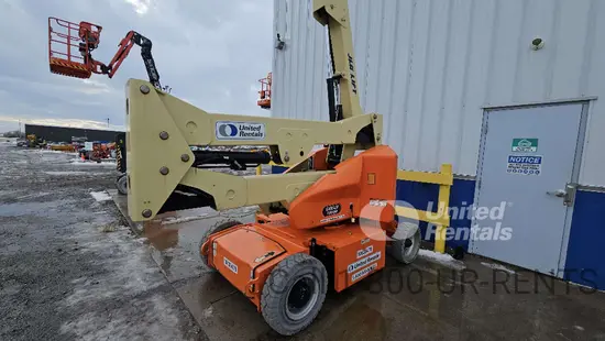 2017 JLG E400AJPN Articulating Boom Lift