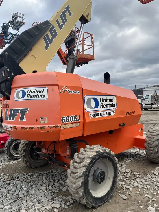 2017 JLG 660SJ Boom Lift