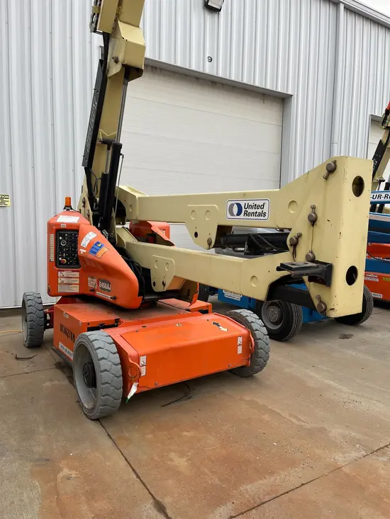 2015 JLG E450AJ Articulating Boom Lift