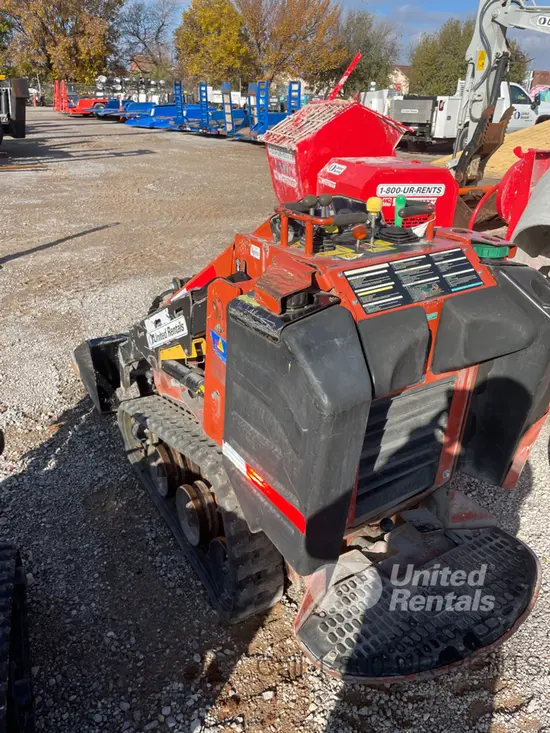 2020 Ditch Witch SK600 Track Loader