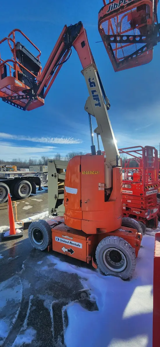 2013 JLG E300AJP Articulating Boom Lift