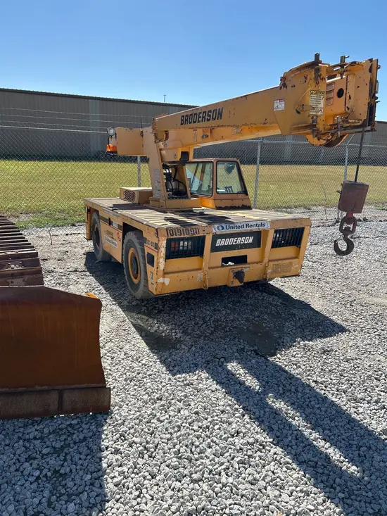 2013 Broderson IC-80-3J