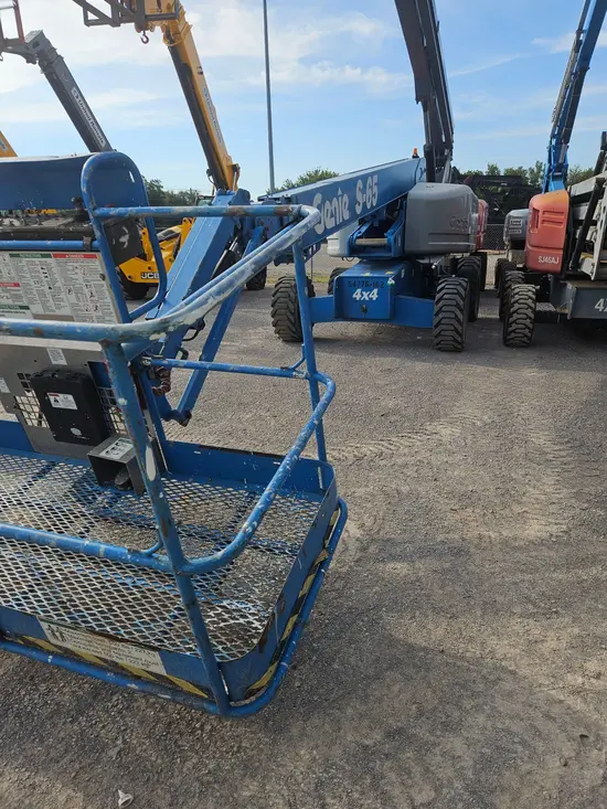 2012 Genie S-65 Boom Lift