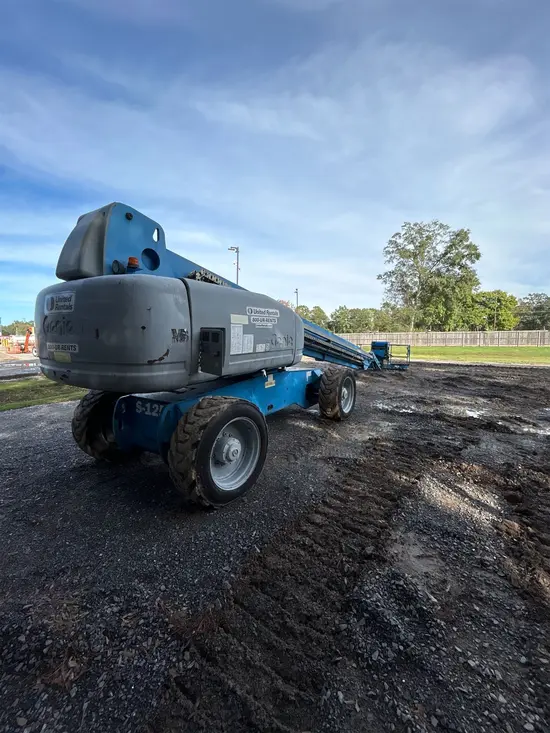 2015 Genie S-125 Boom Lift