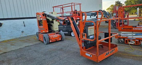 2016 JLG E300AJP Articulating Boom Lift