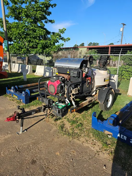 2021 KARCHER TRK-2500 HDS 4. Pressure Washer