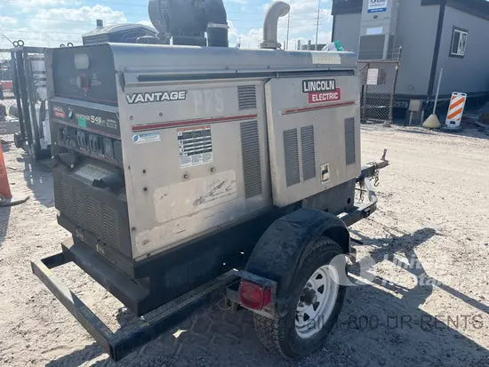 2019 Lincoln Electric VANTAGE 549 Welder